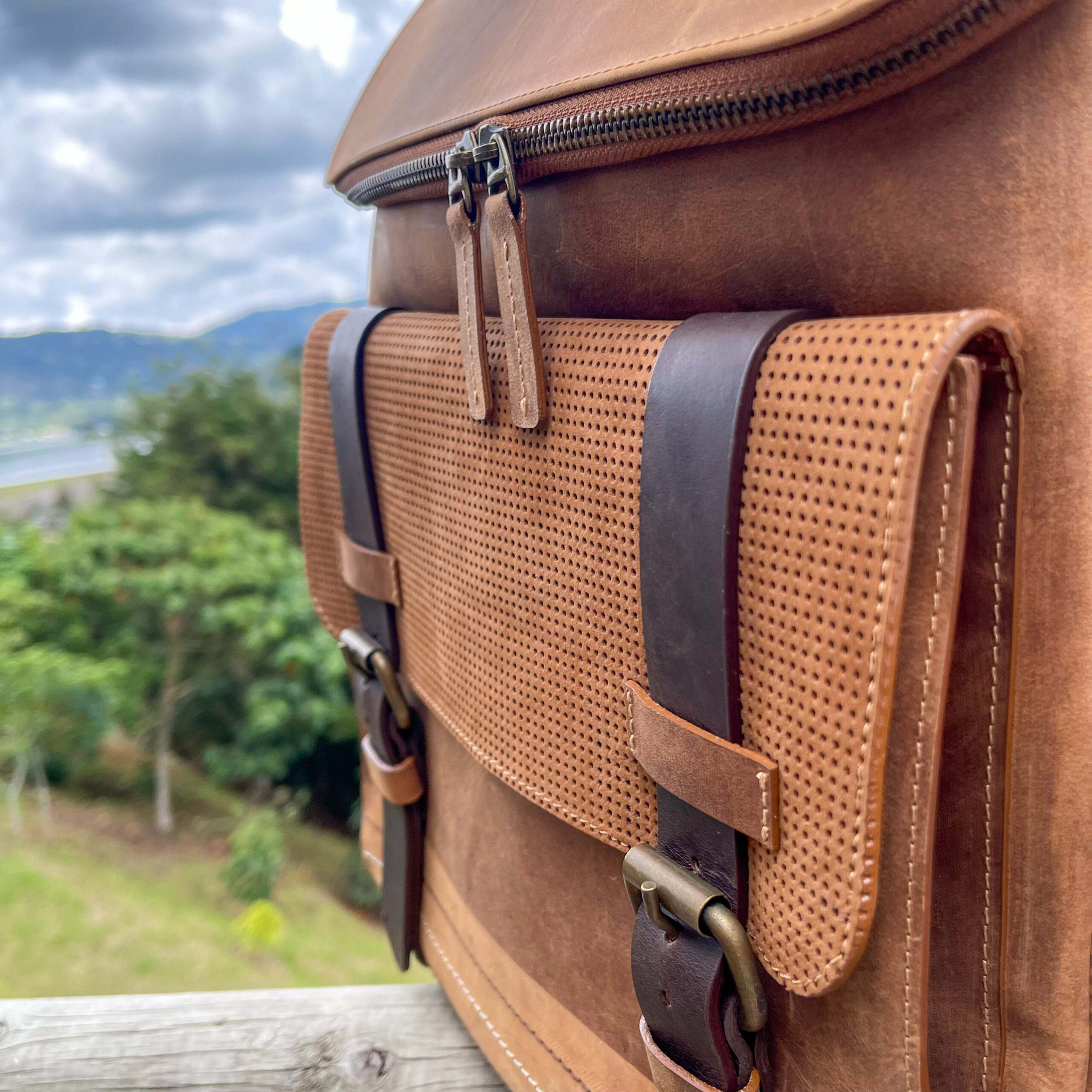 Bolsos de cuero velez sale