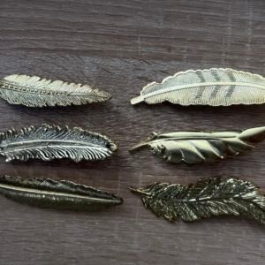 Pin Pluma Dorada 01